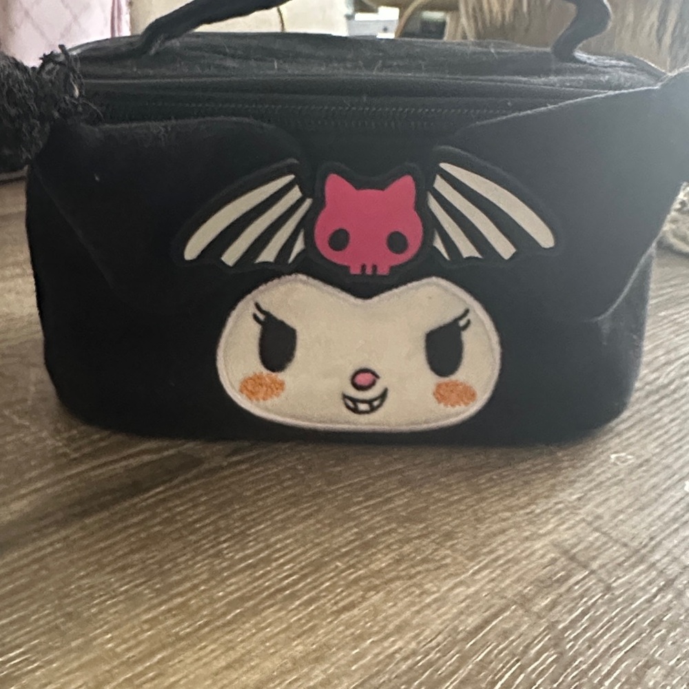 Hot Topic Black and Pink Kids Accessory Bag